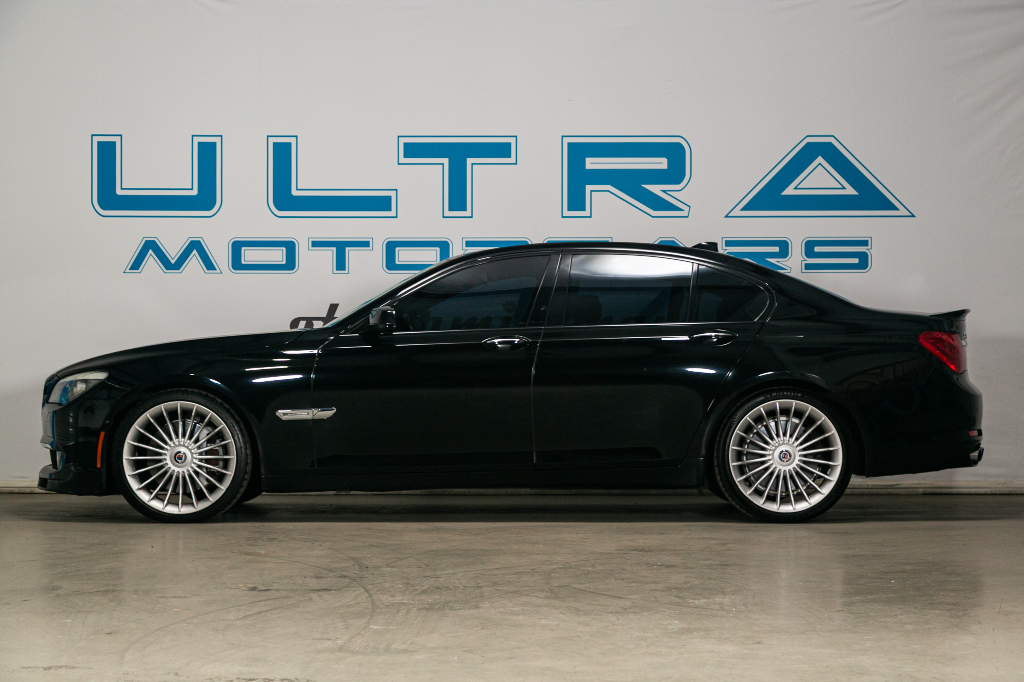 BMW 7 Series ALPINA B7 xDrive Sedan 2012