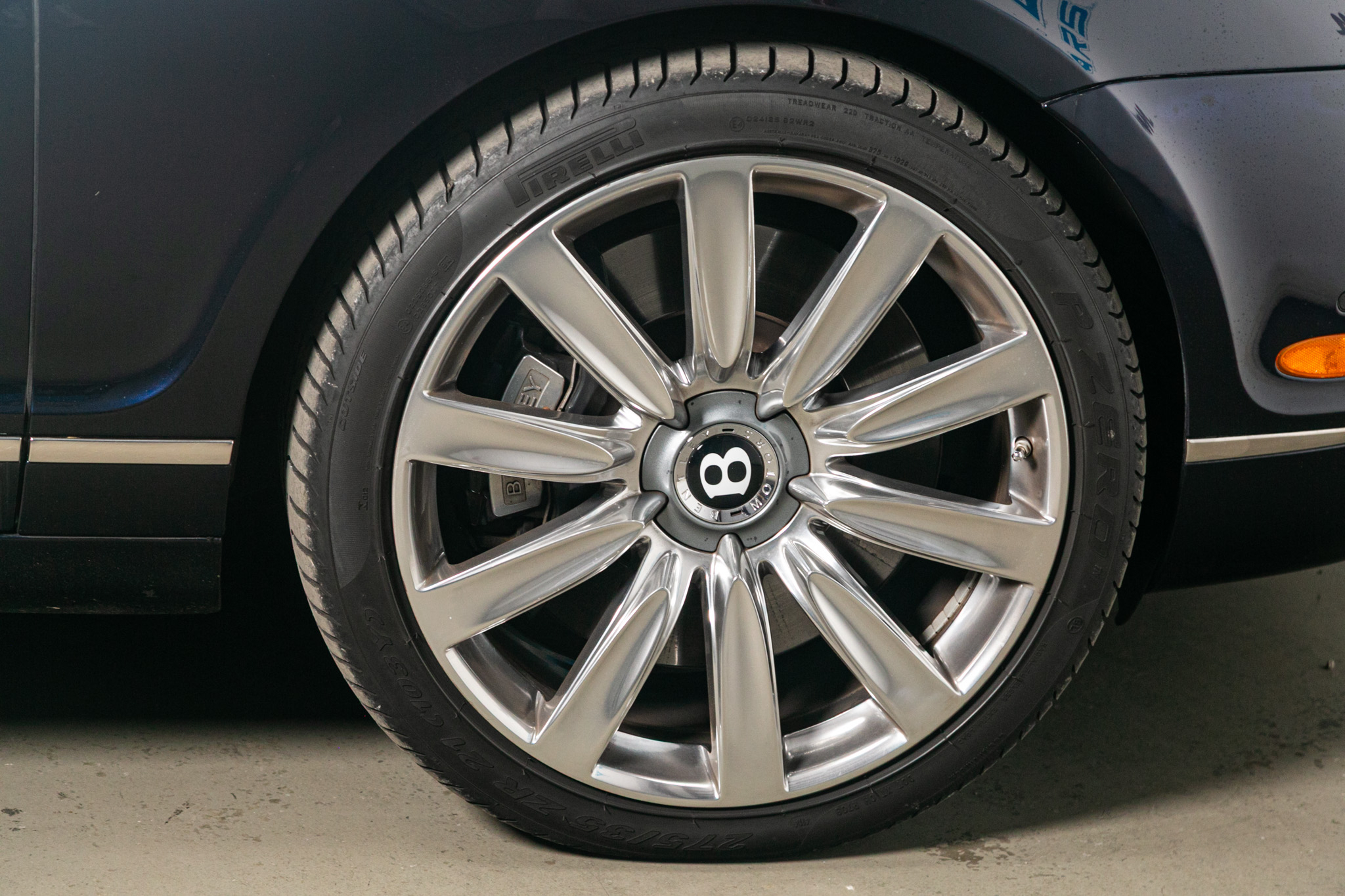 Bentley Continental Flying Spur 4dr Sdn AWD 2006