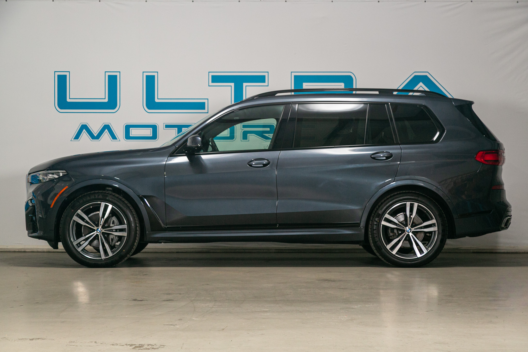 BMW X7 xDrive40i Sports Activity Vehicle 2019