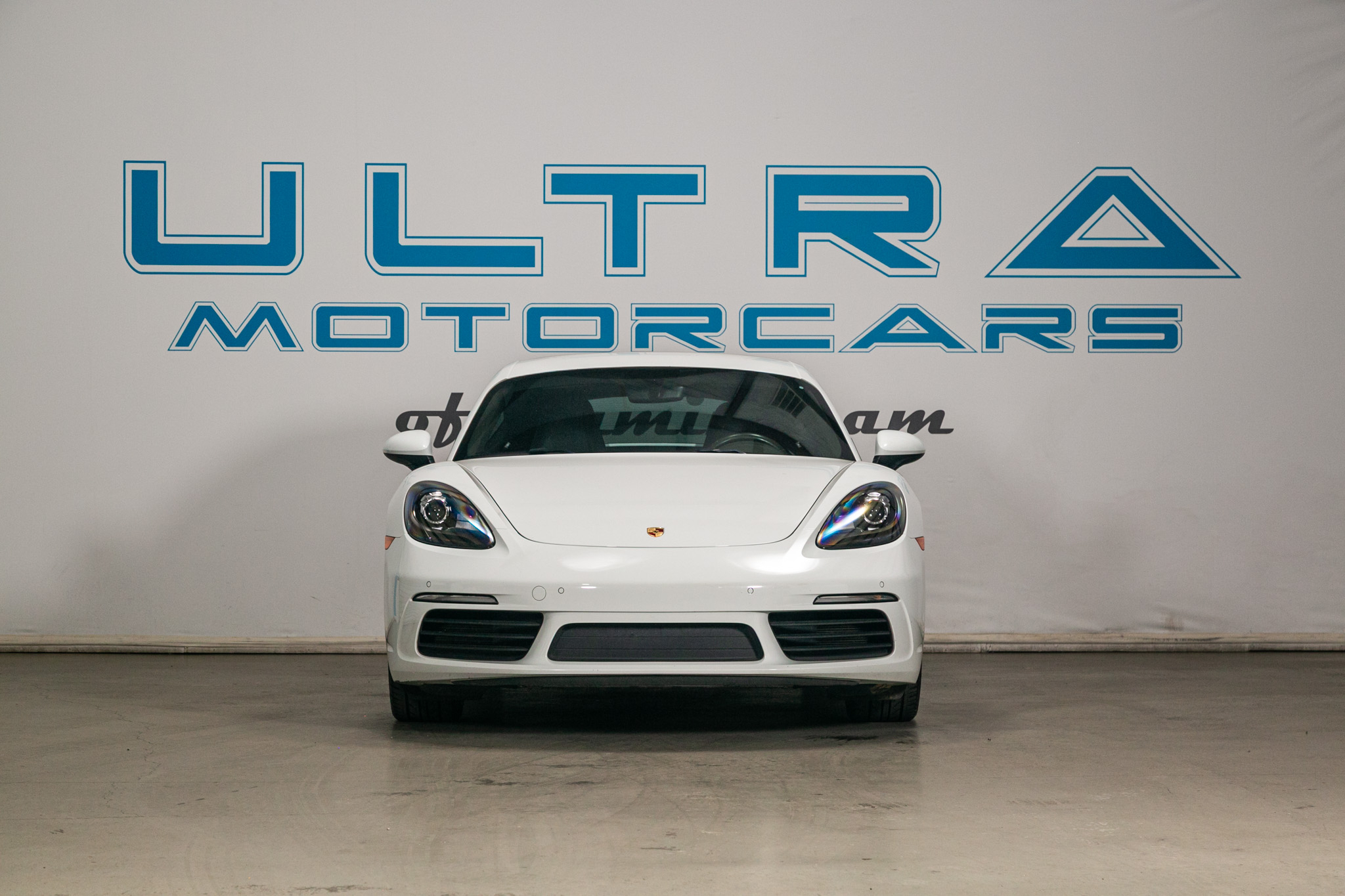 Porsche 718 Cayman Coupe 2018