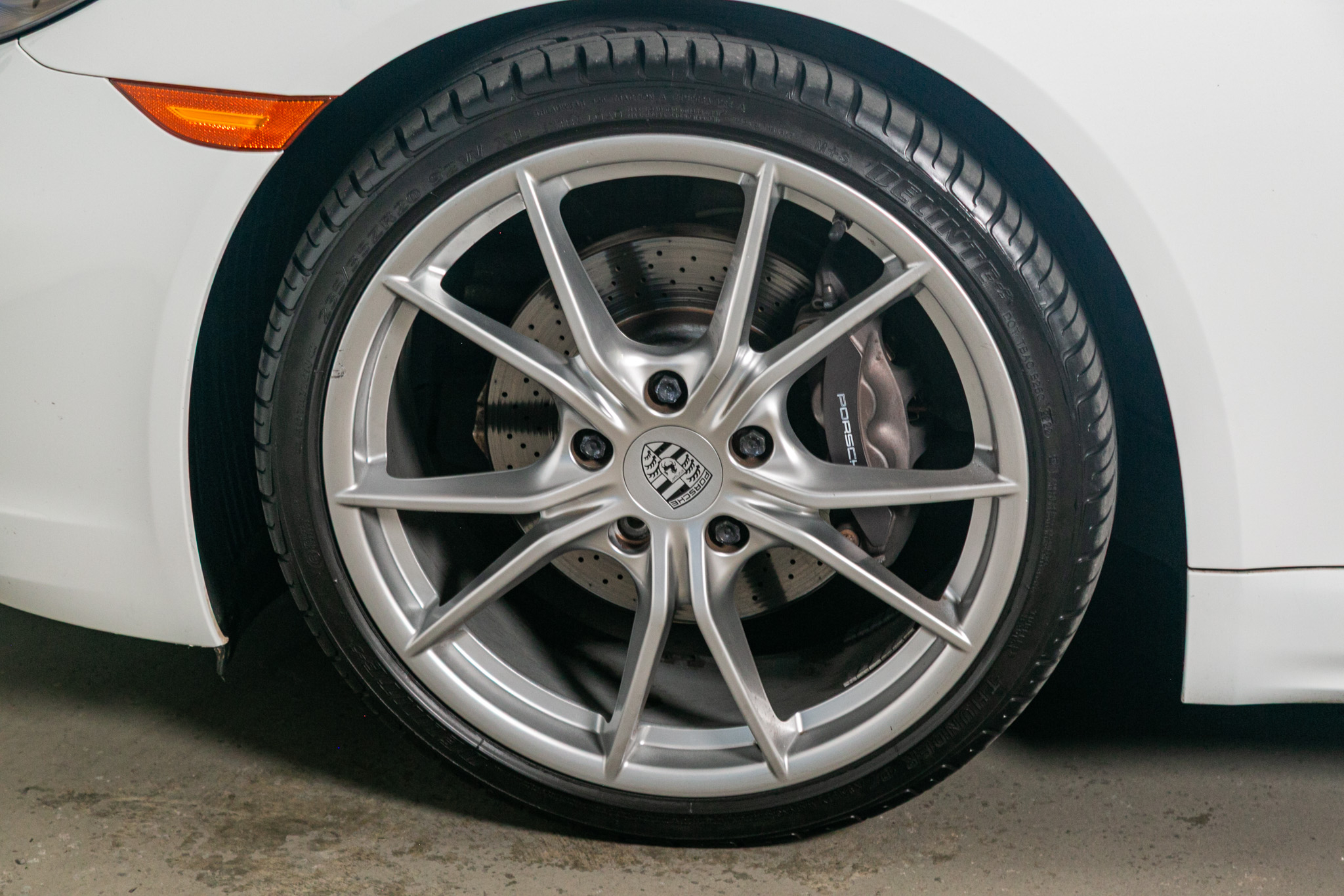 Porsche 718 Cayman Coupe 2018