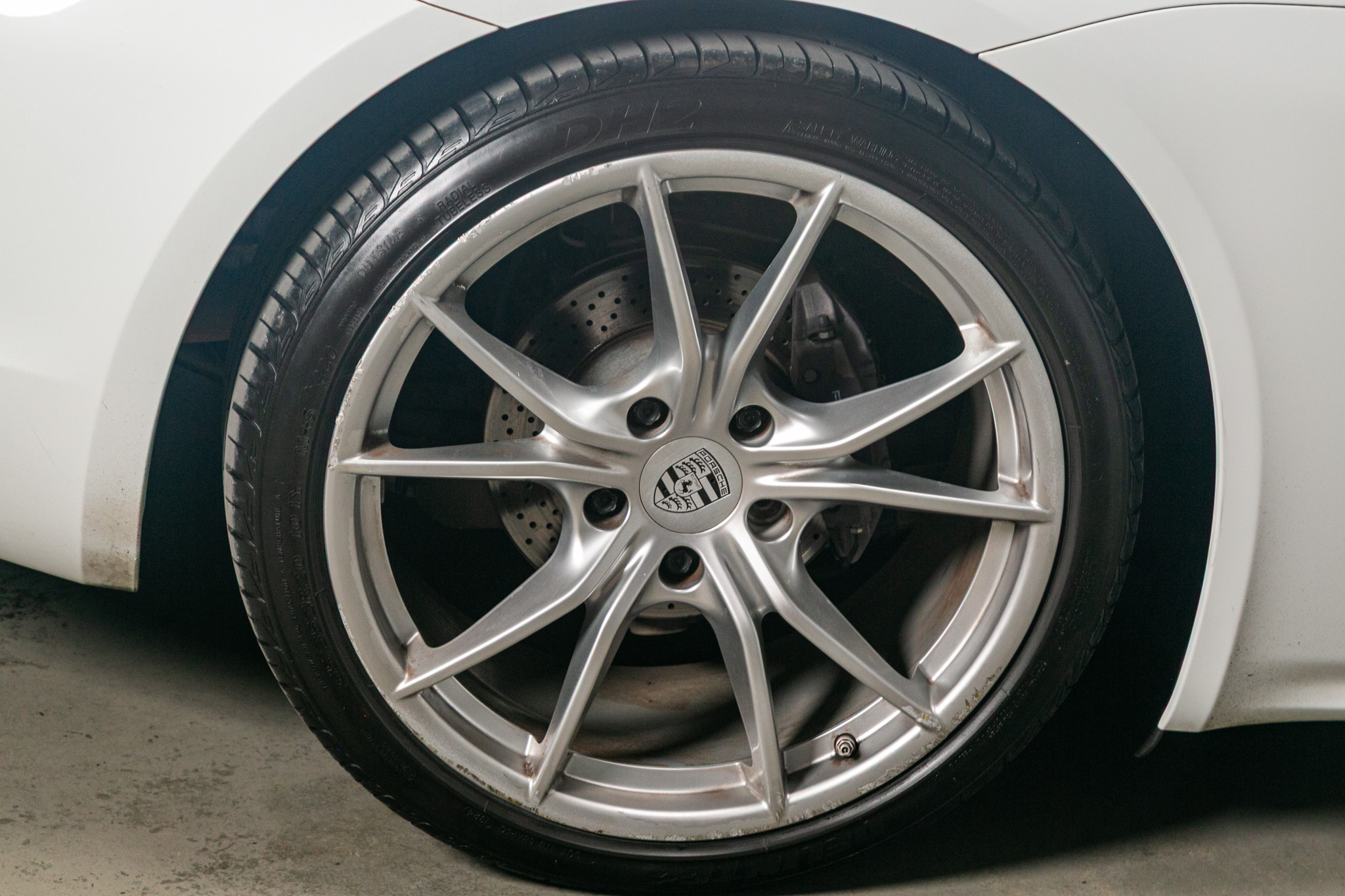 Porsche 718 Cayman Coupe 2018