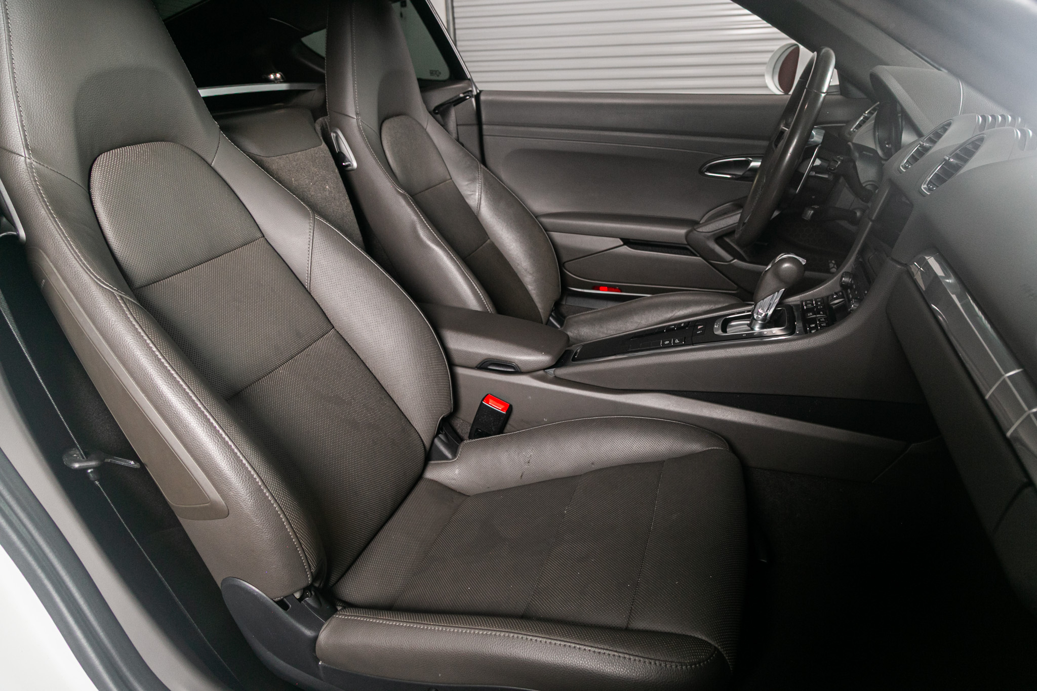 Porsche 718 Cayman Coupe 2018