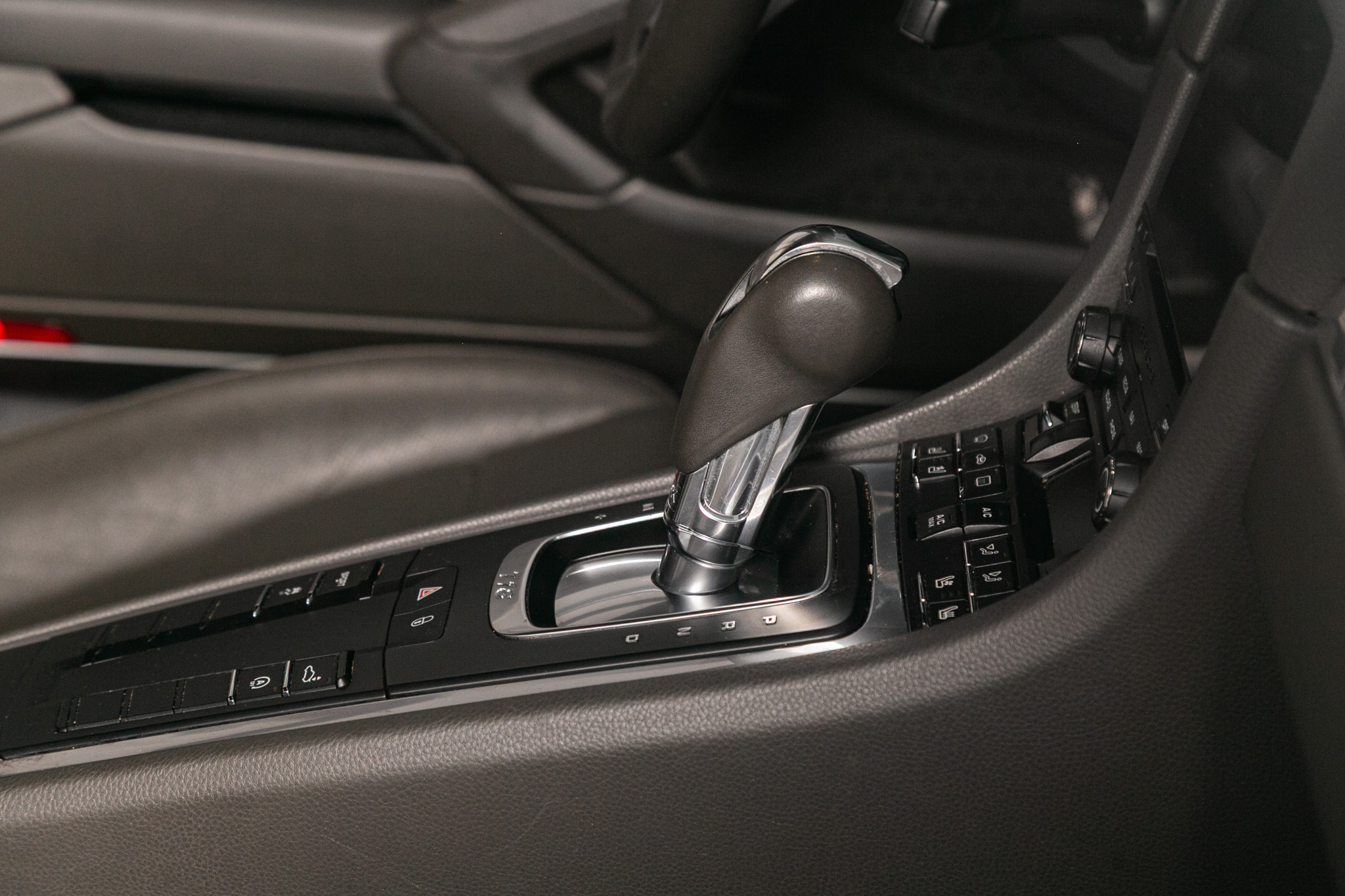 Porsche 718 Cayman Coupe 2018