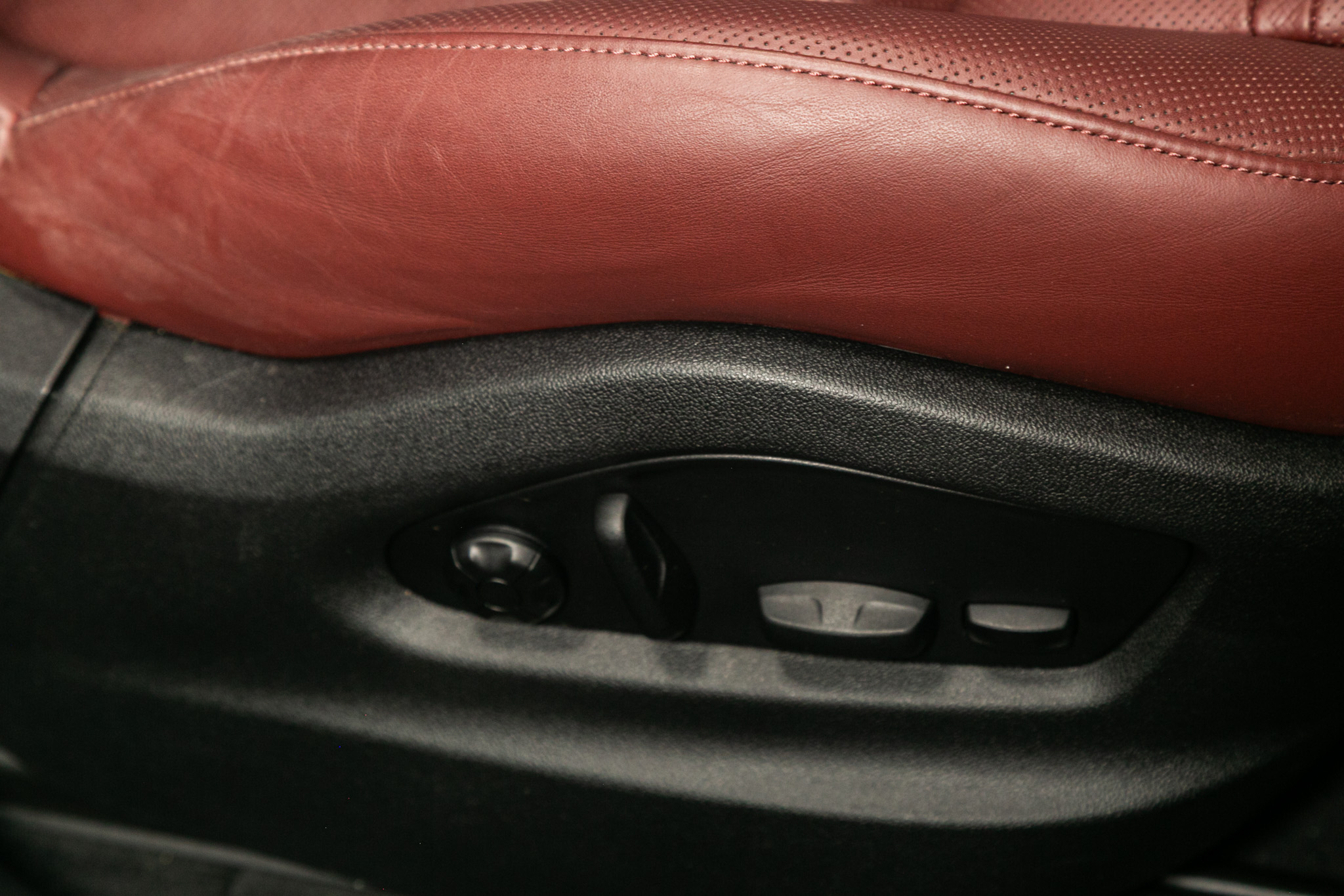 Porsche Cayenne AWD 2024