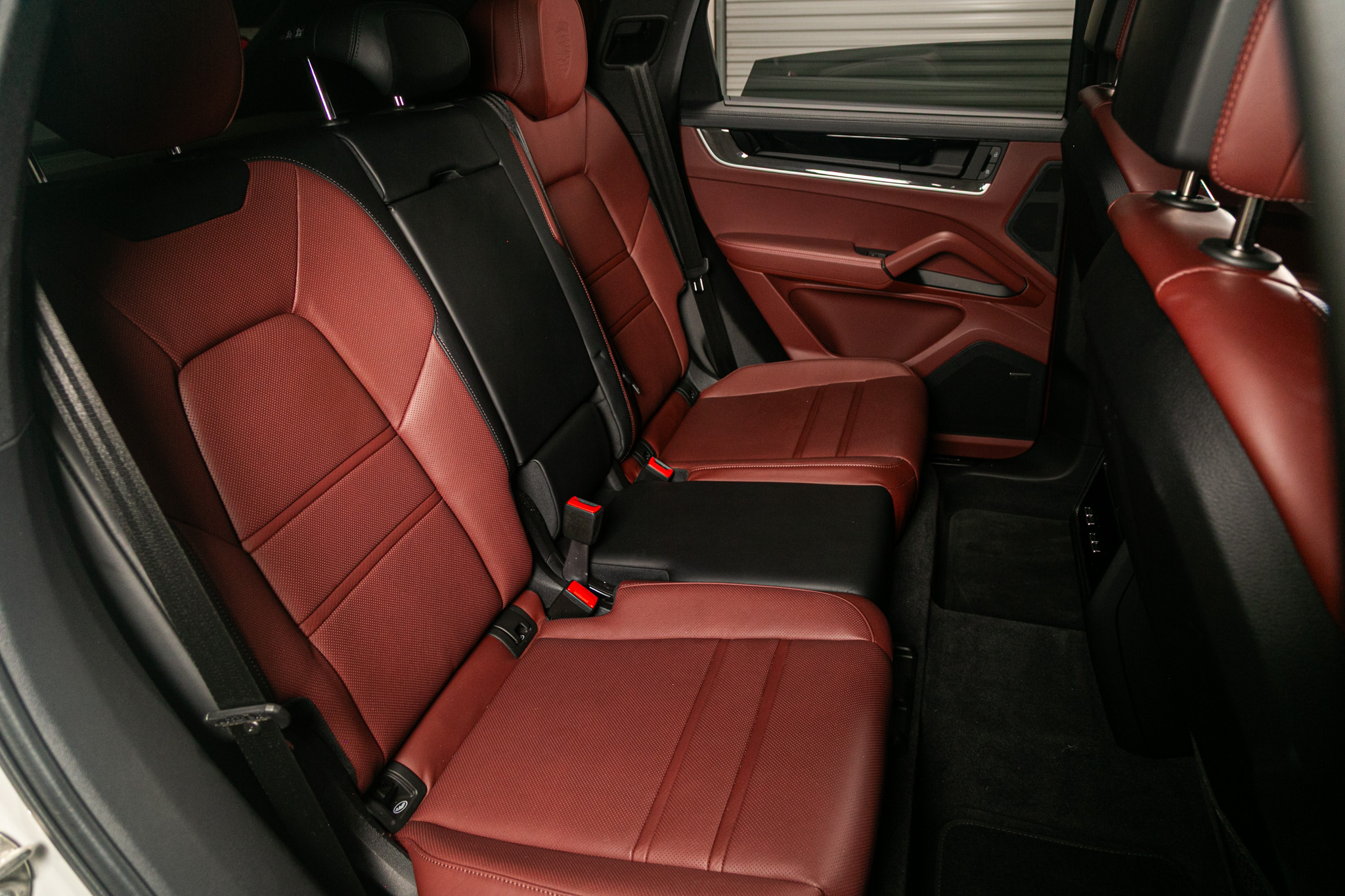 Porsche Cayenne AWD 2024