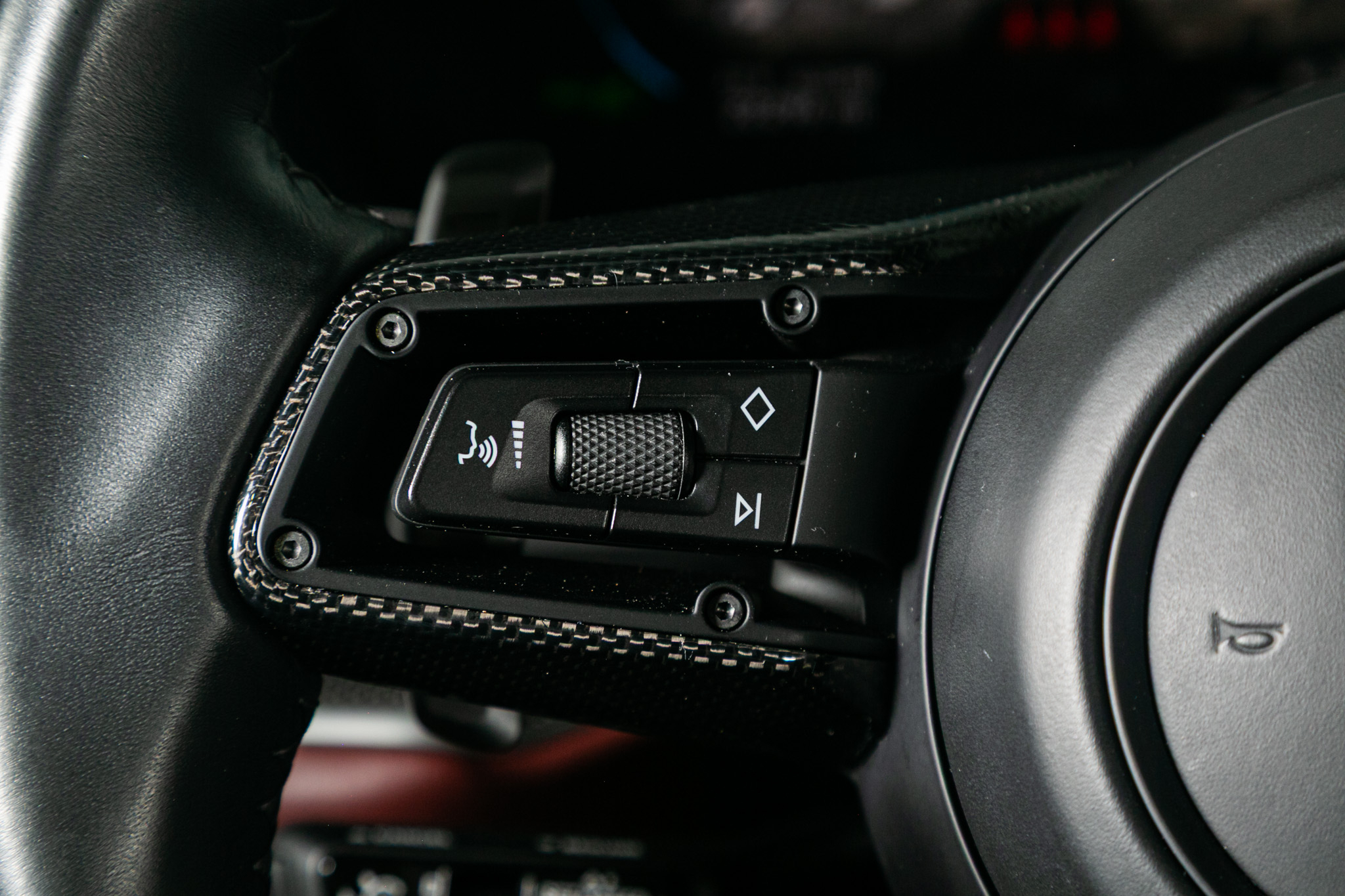 Porsche Cayenne AWD 2024