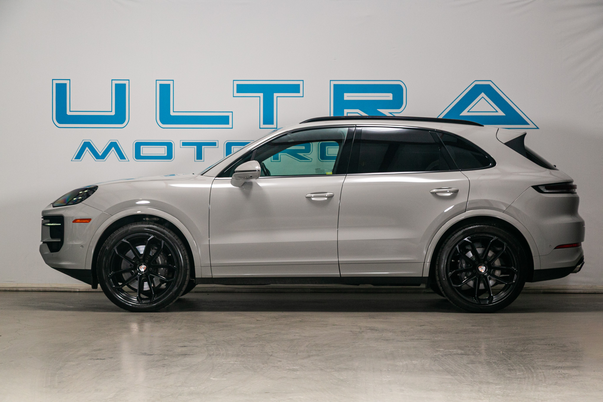 Porsche Cayenne AWD 2024