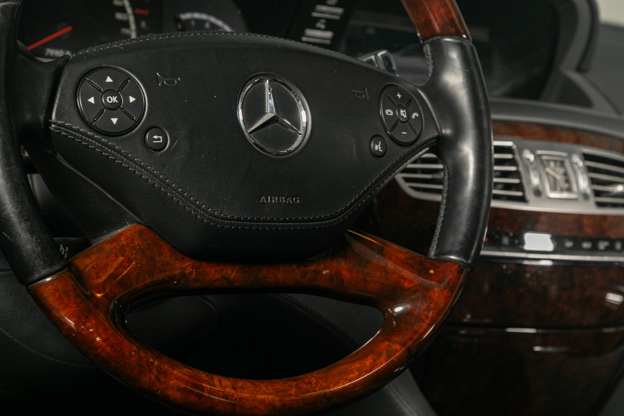 Mercedes-Benz CL-Class 2dr Cpe CL 63 AMG RWD 2012