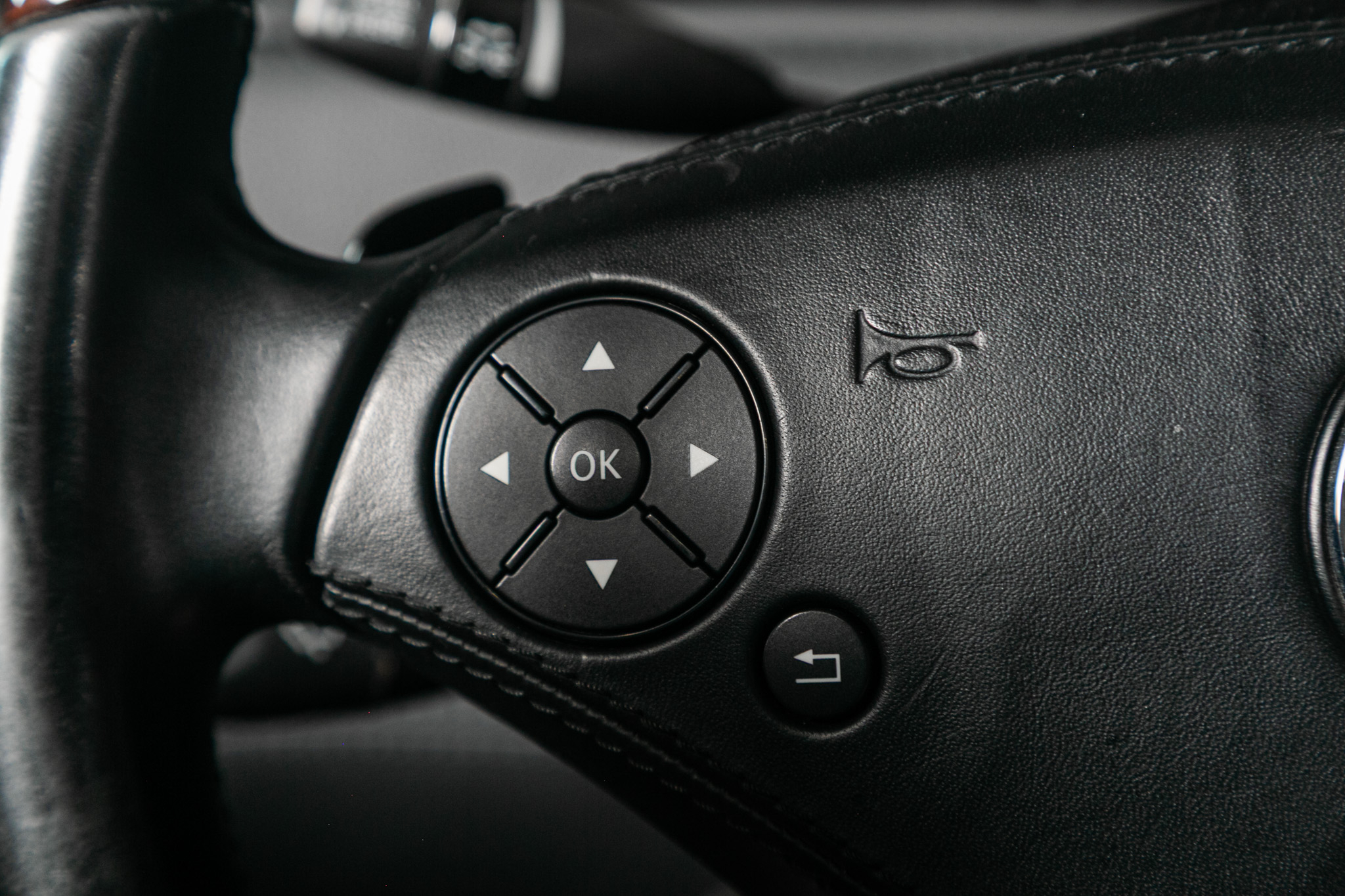 Mercedes-Benz CL-Class 2dr Cpe CL 63 AMG RWD 2012