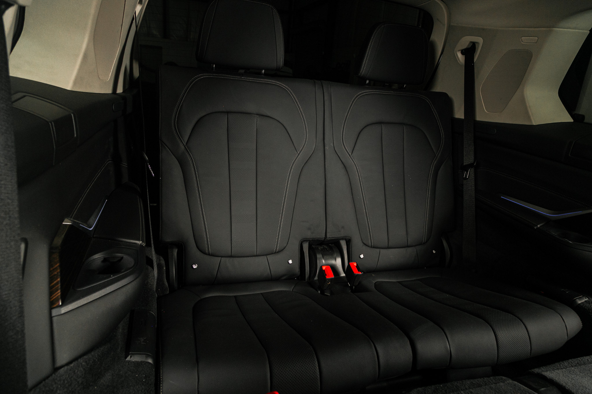 BMW X7 xDrive40i Sports Activity Vehicle 2020