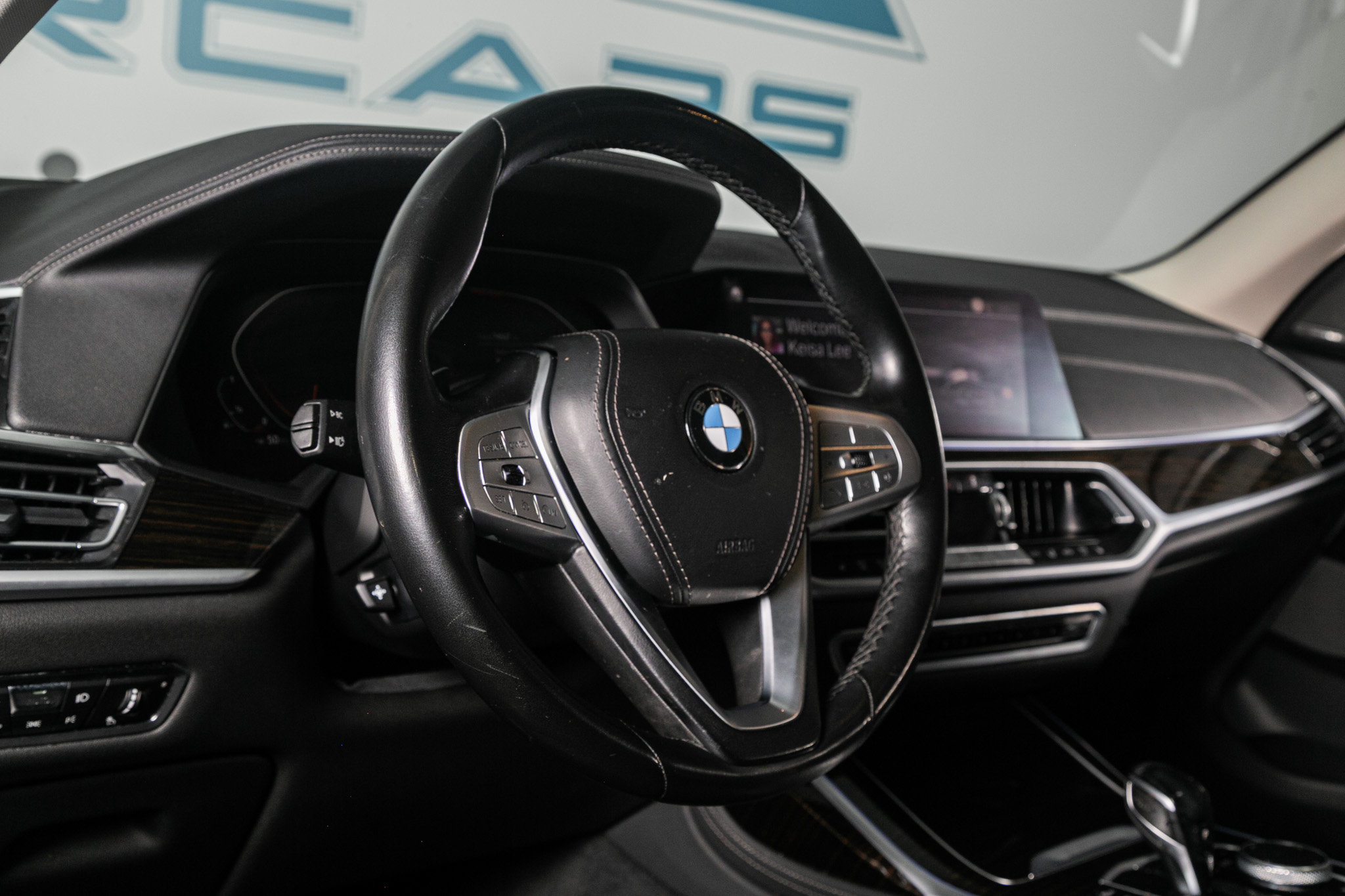 BMW X7 xDrive40i Sports Activity Vehicle 2020