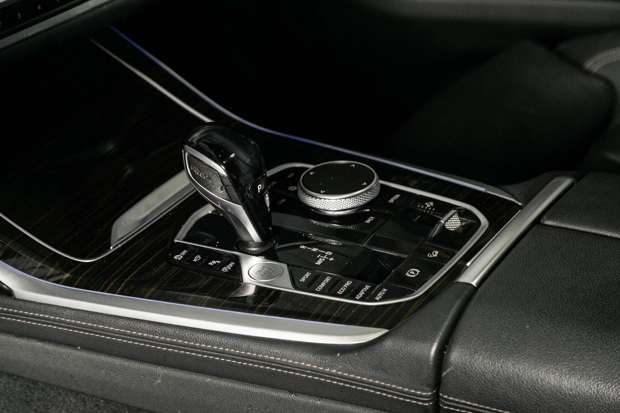 BMW X7 xDrive40i Sports Activity Vehicle 2020