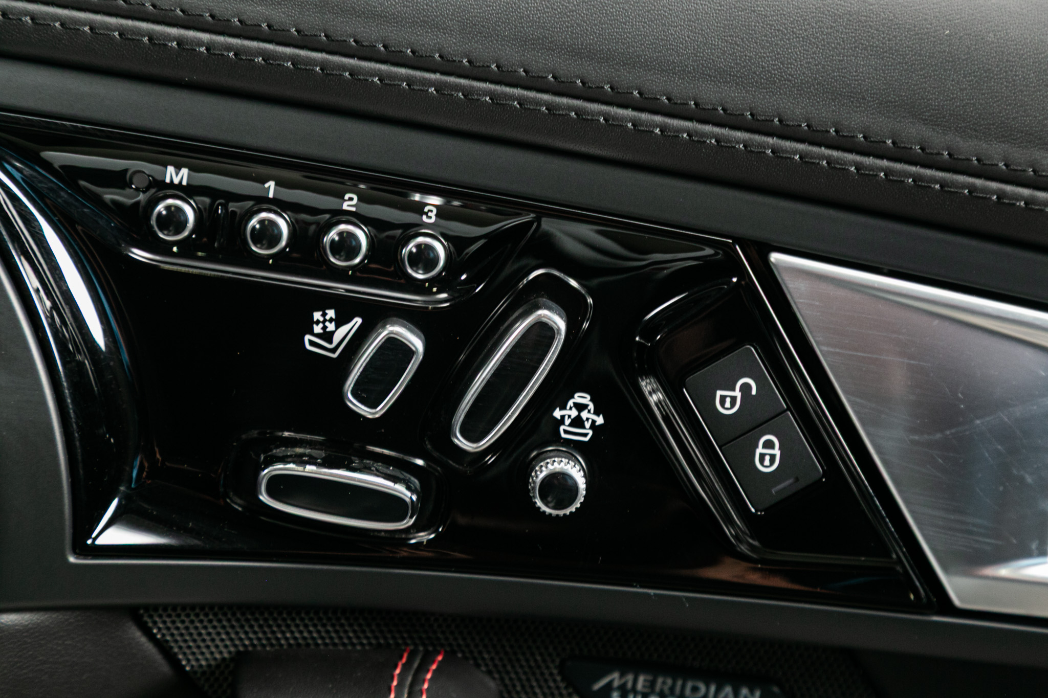 Jaguar F-Type Convertible Auto S AWD 2017