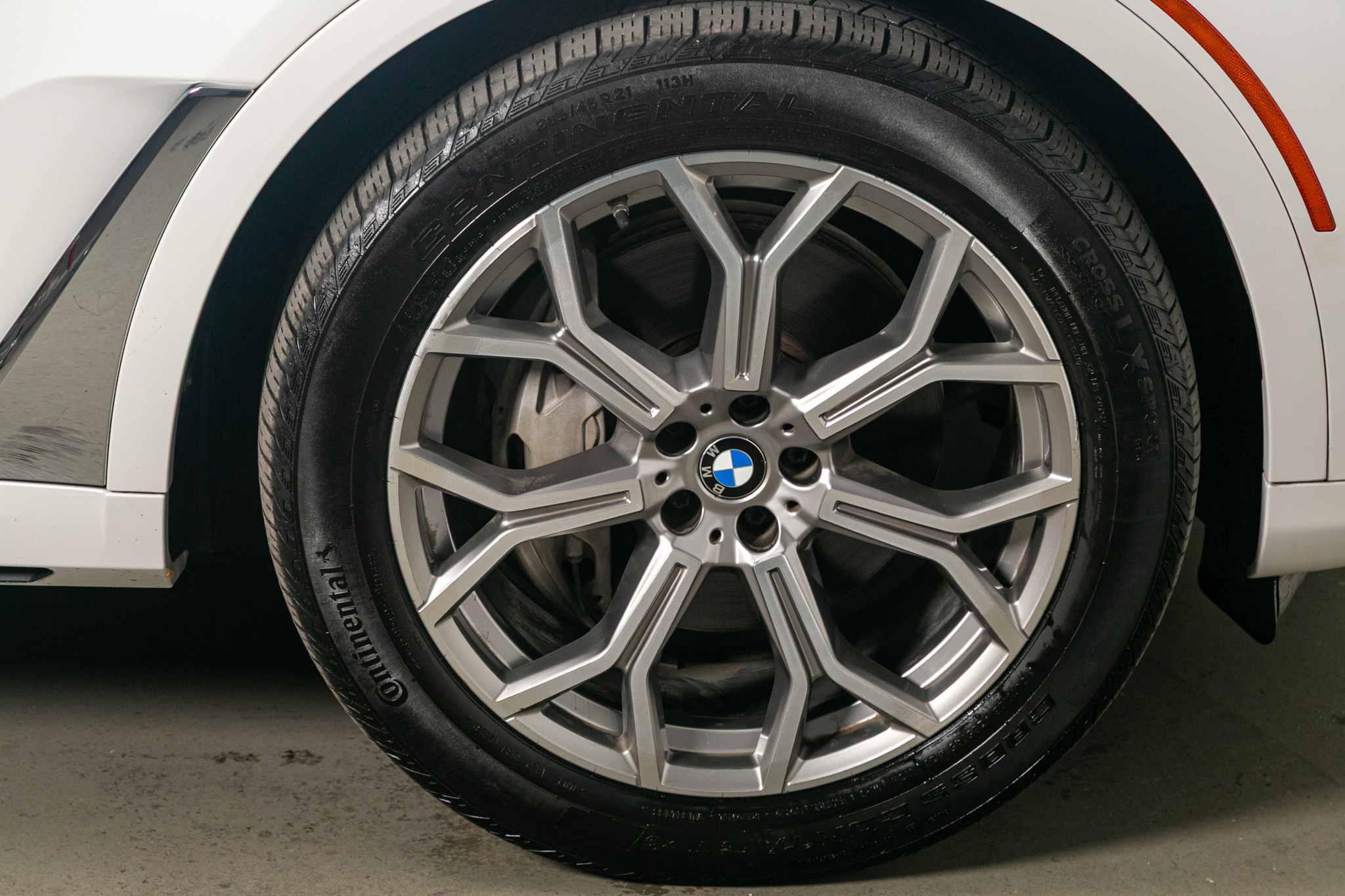 BMW X7 xDrive50i Sports Activity Vehicle 2019