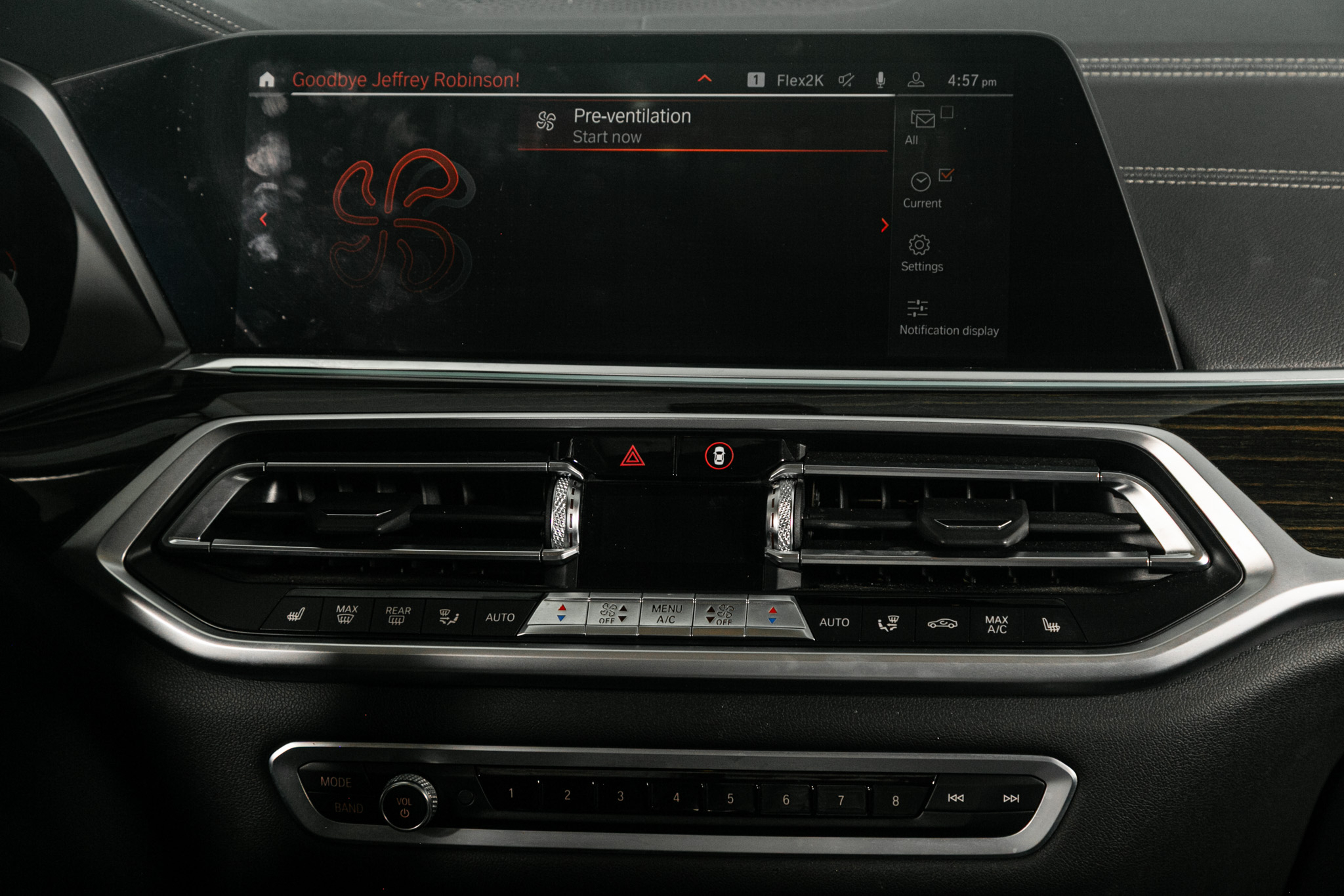 BMW X7 xDrive50i Sports Activity Vehicle 2019