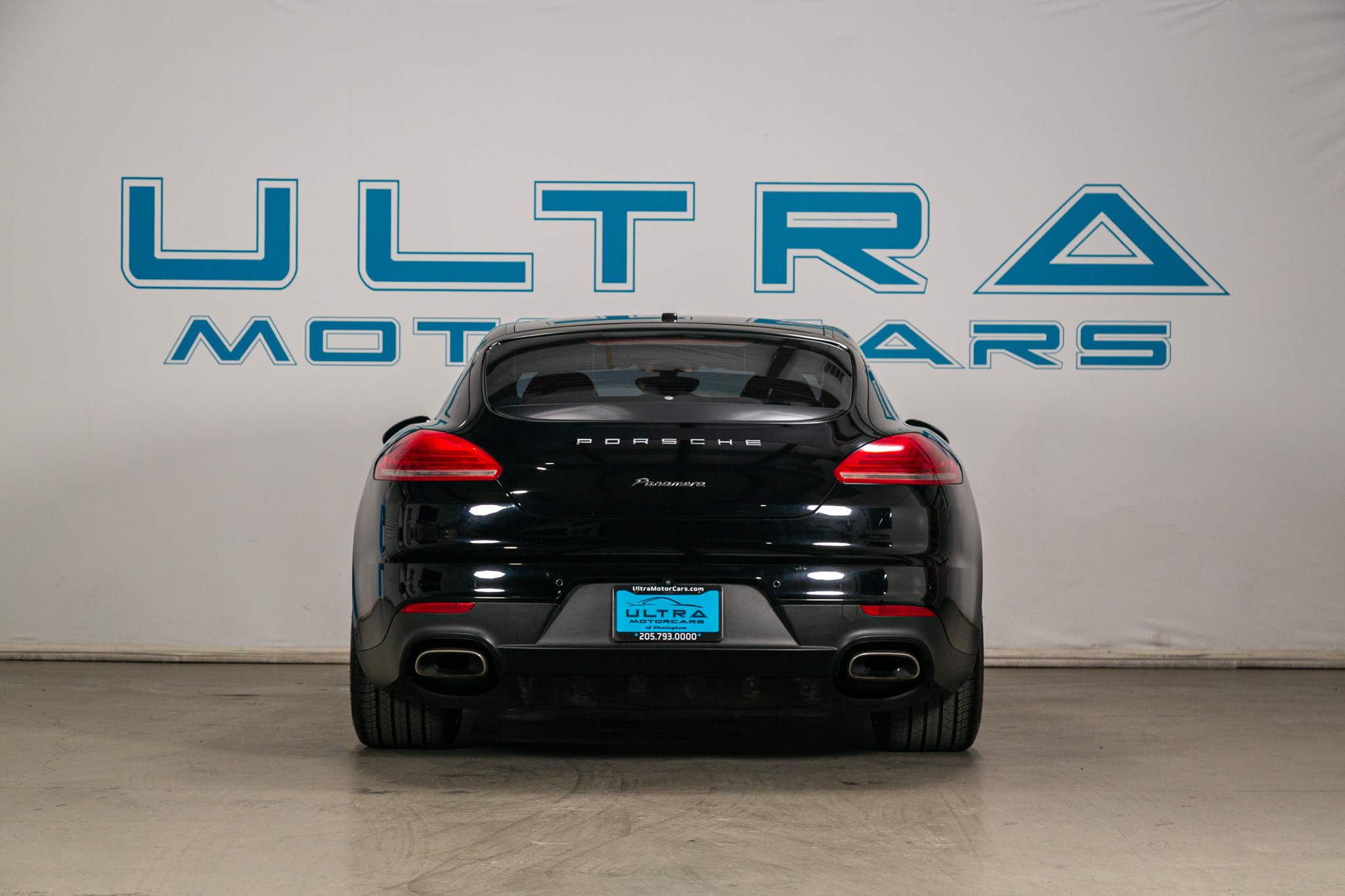 Porsche Panamera 4dr HB 4 2015