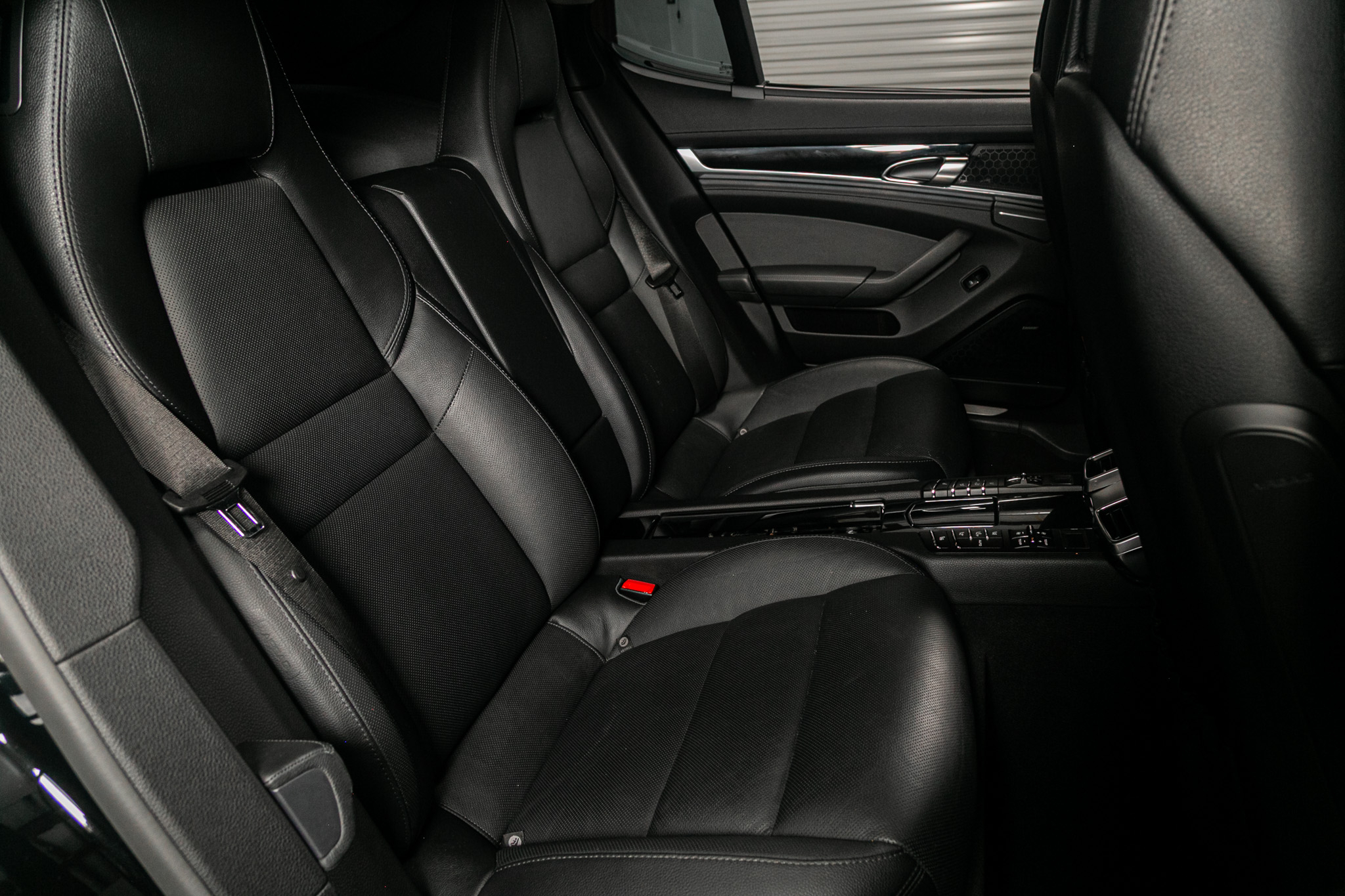 Porsche Panamera 4dr HB 4 2015