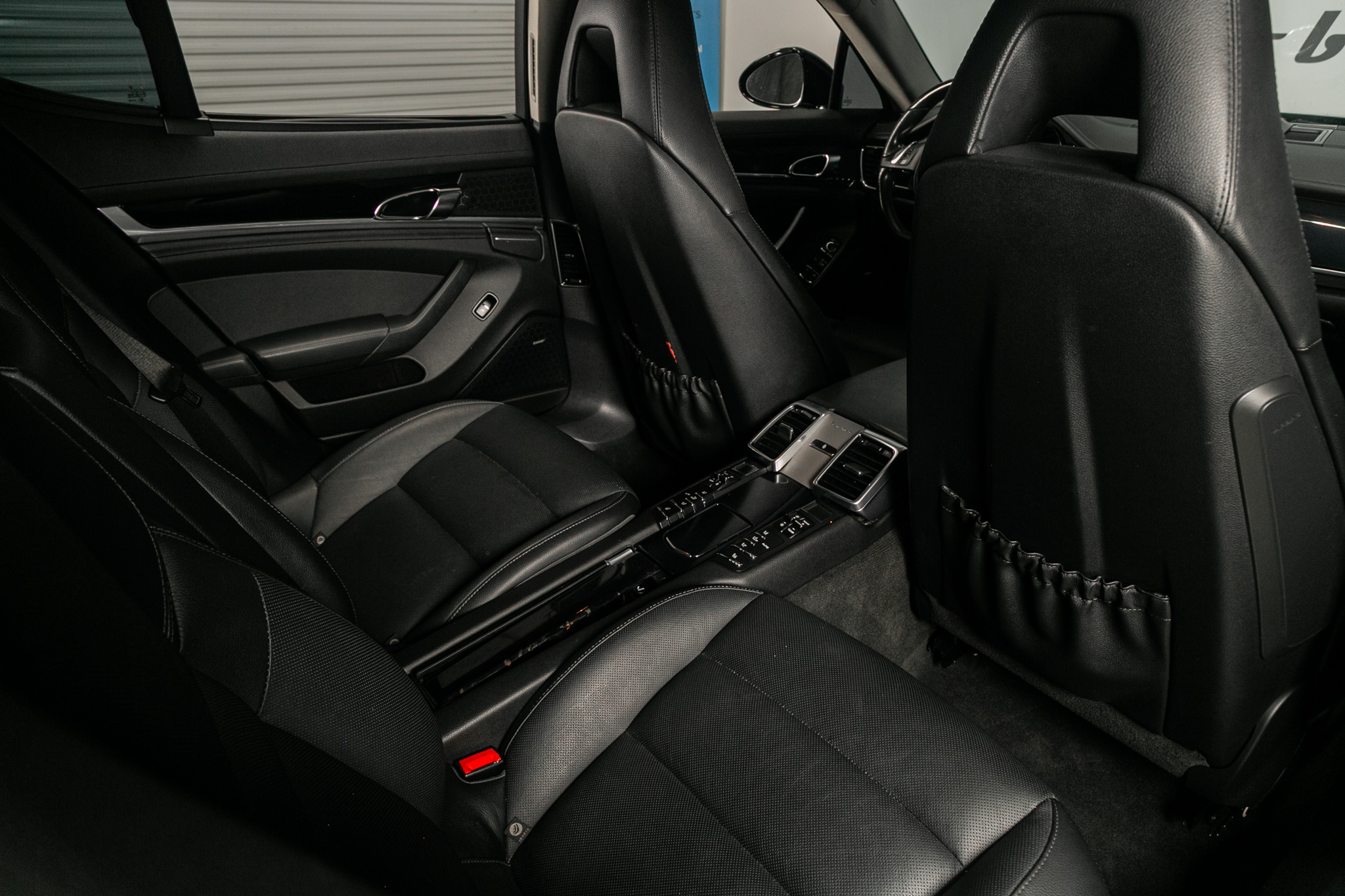 Porsche Panamera 4dr HB 4 2015