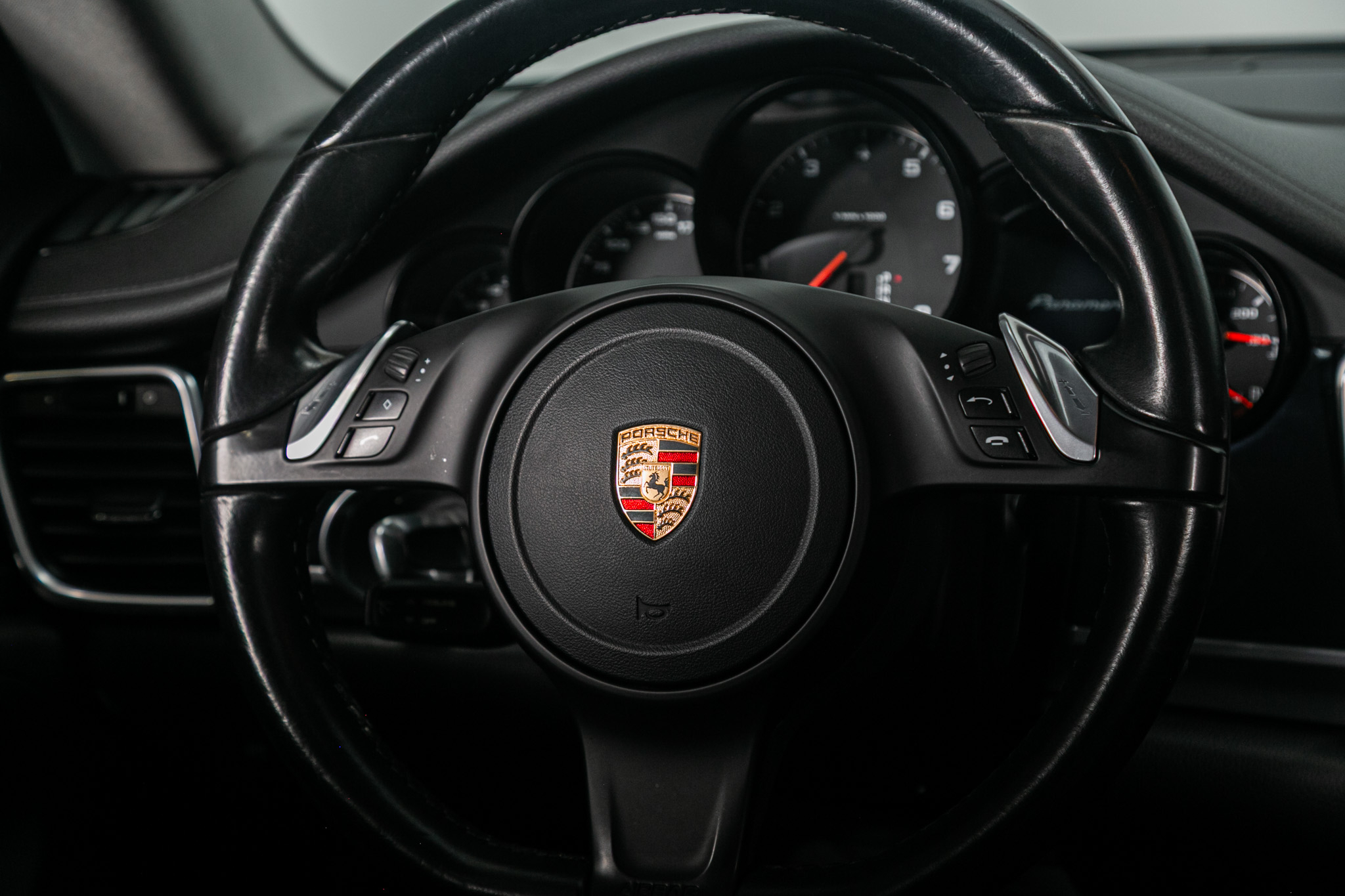 Porsche Panamera 4dr HB 4 2015