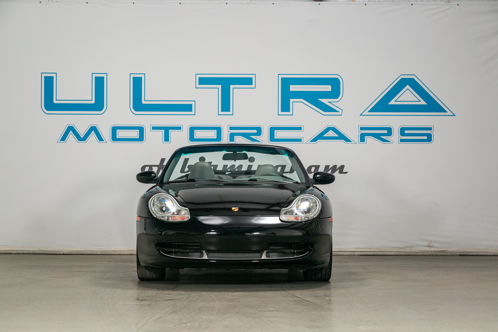 Porsche 911 Carrera 2dr Carrera Cabriolet 6-Spd Manual 2001