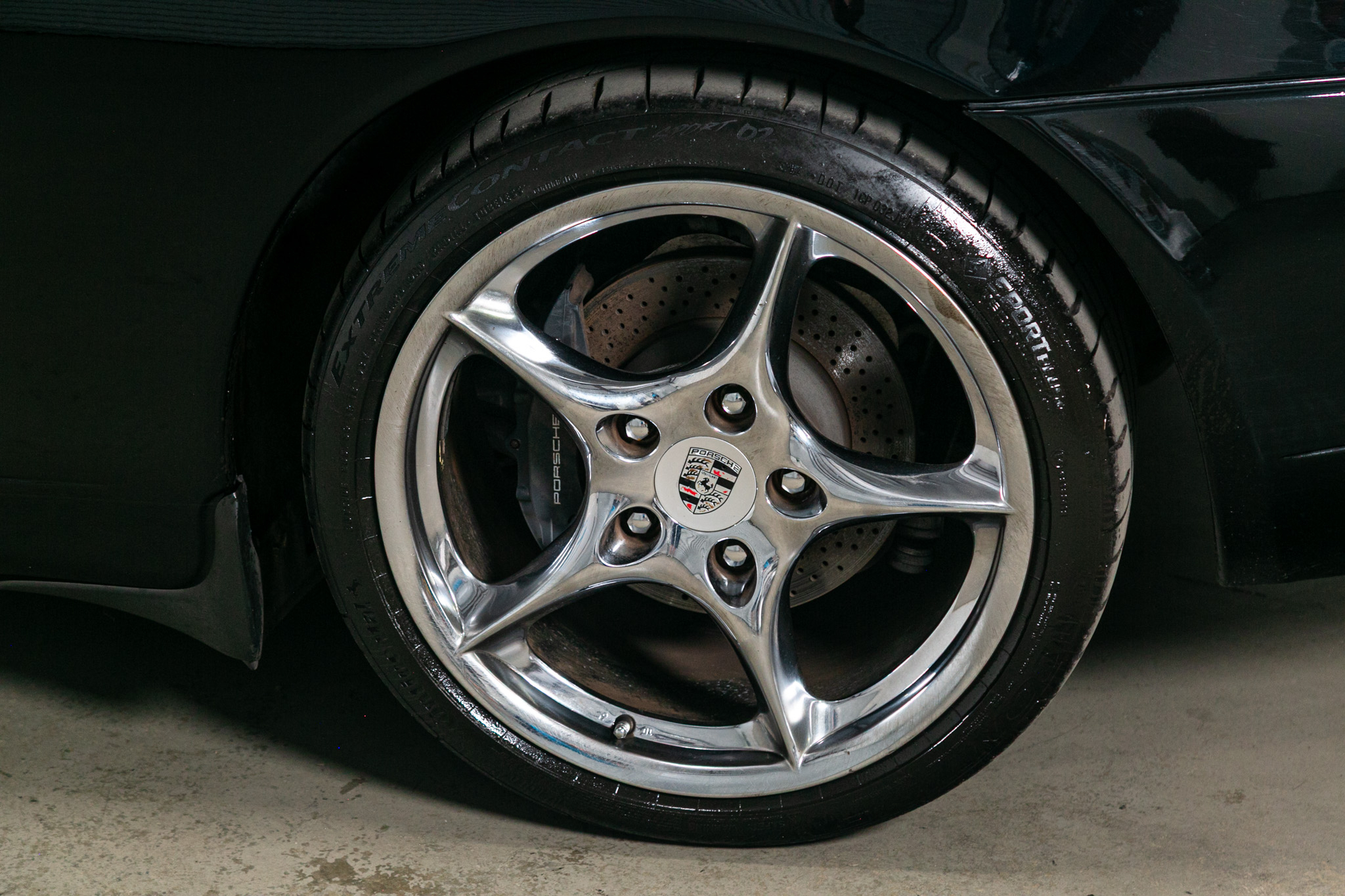 Porsche 911 Carrera 2dr Carrera Cabriolet 6-Spd Manual 2001