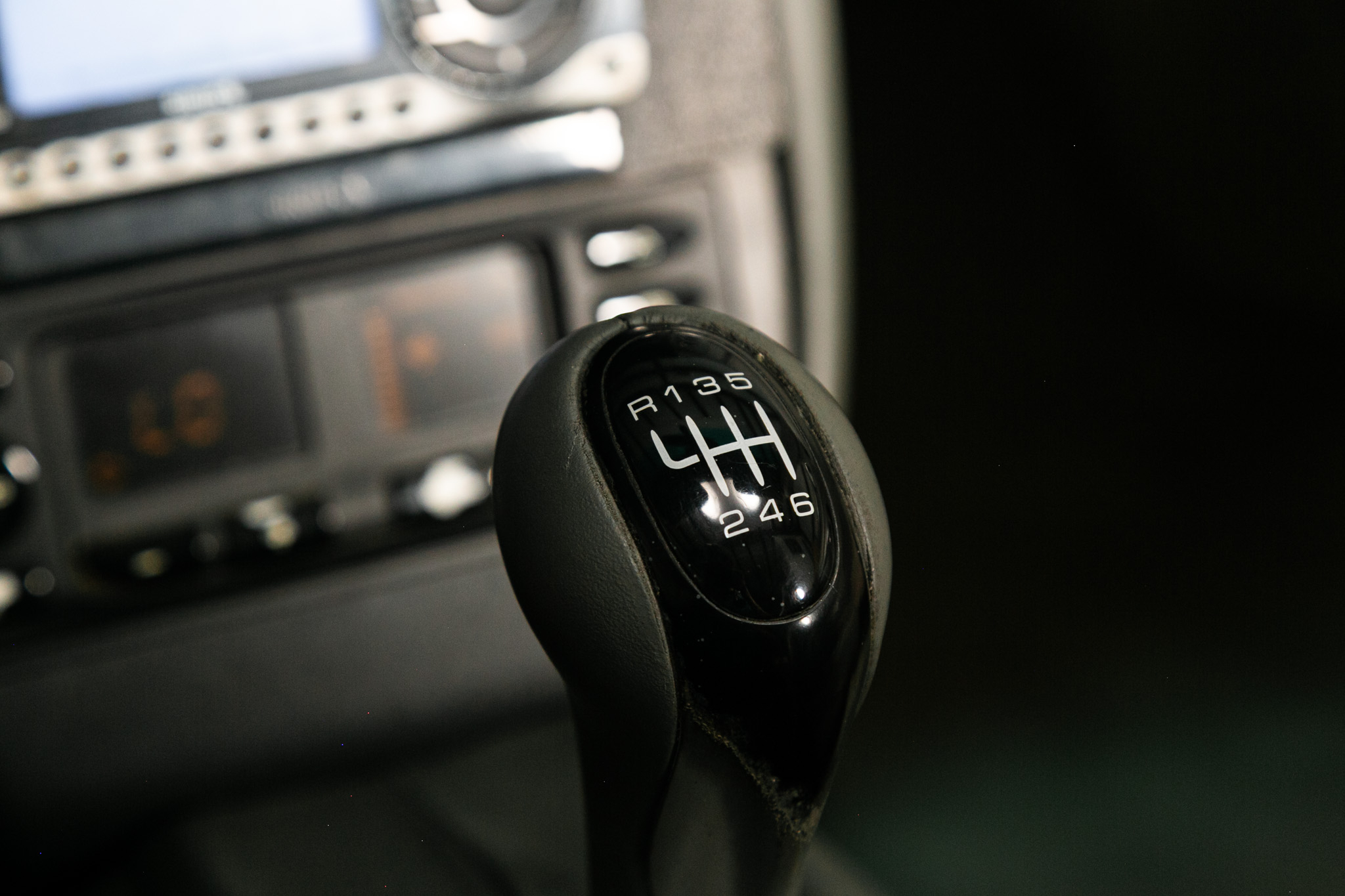 Porsche 911 Carrera 2dr Carrera Cabriolet 6-Spd Manual 2001