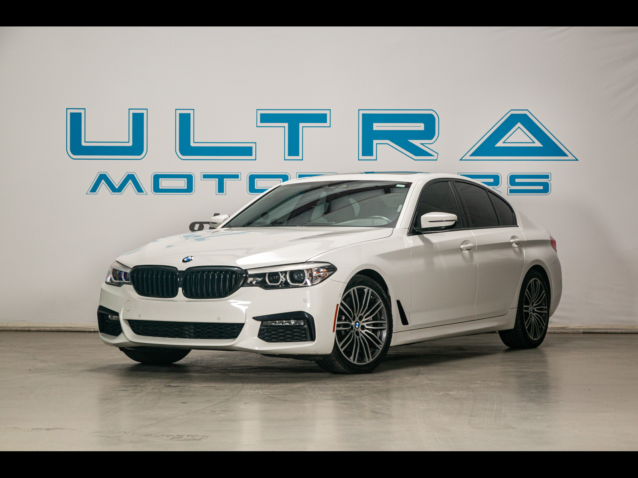 2019 BMW 5 Series 540i Sedan