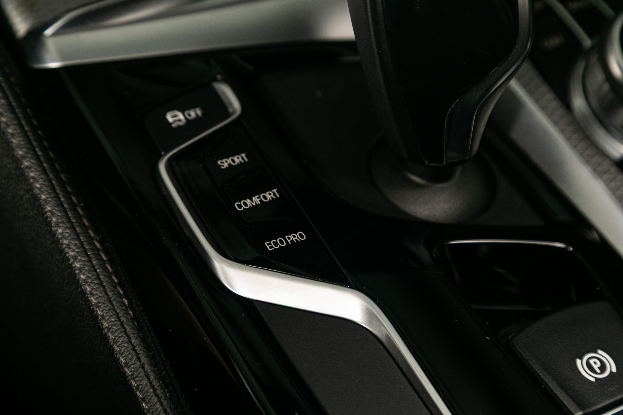 BMW 5 Series 540i Sedan 2019