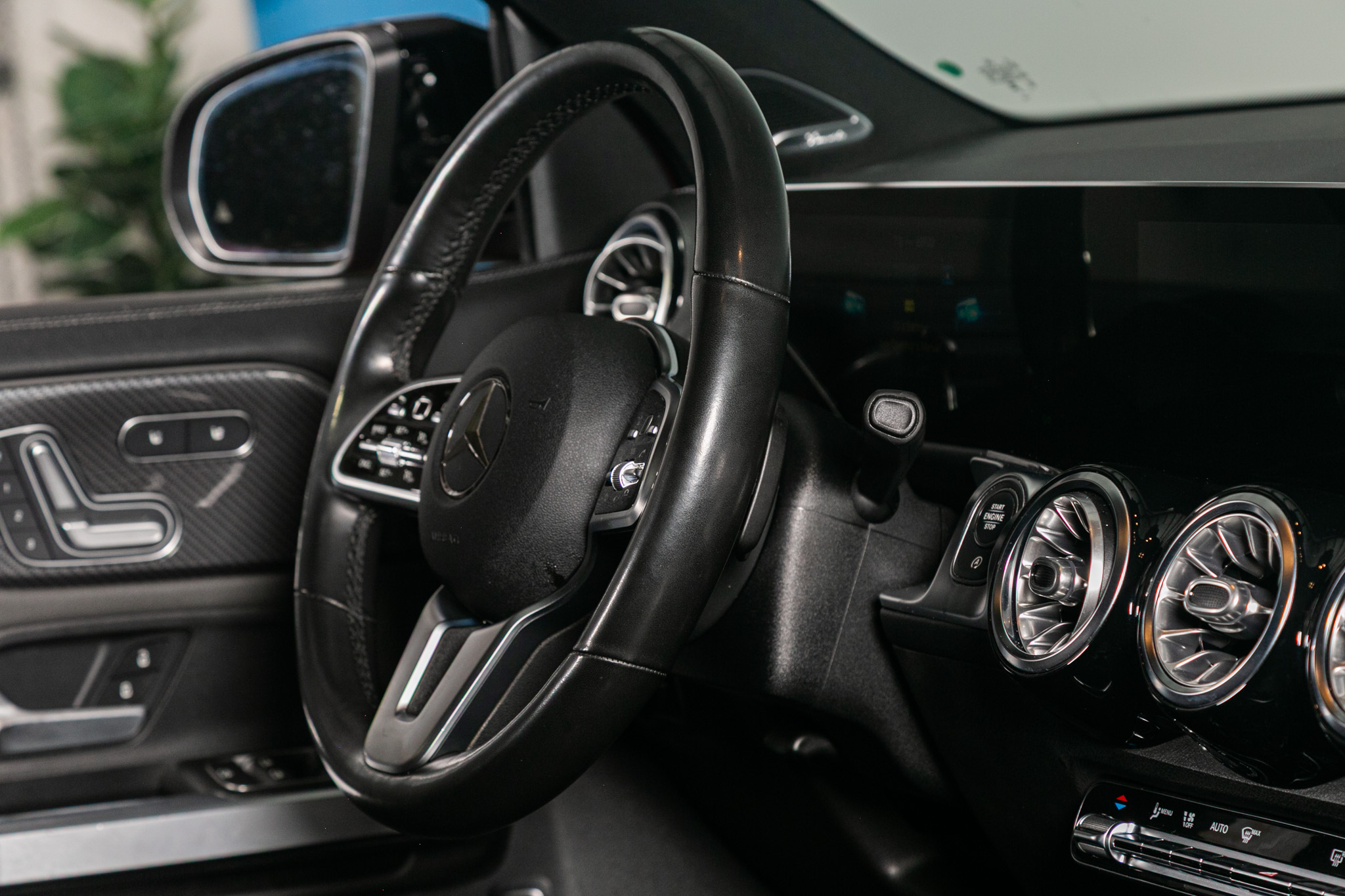 Mercedes-Benz GLB GLB 250 SUV 2021