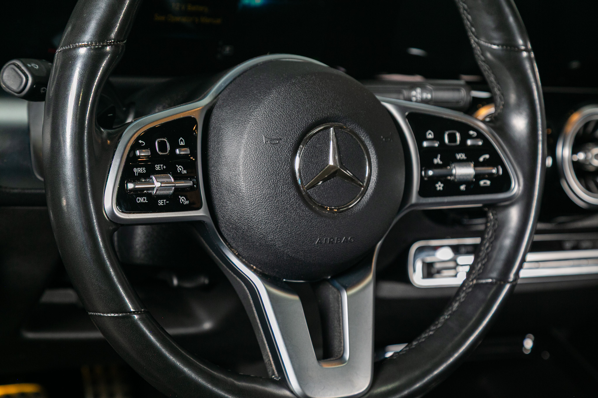 Mercedes-Benz GLB GLB 250 SUV 2021