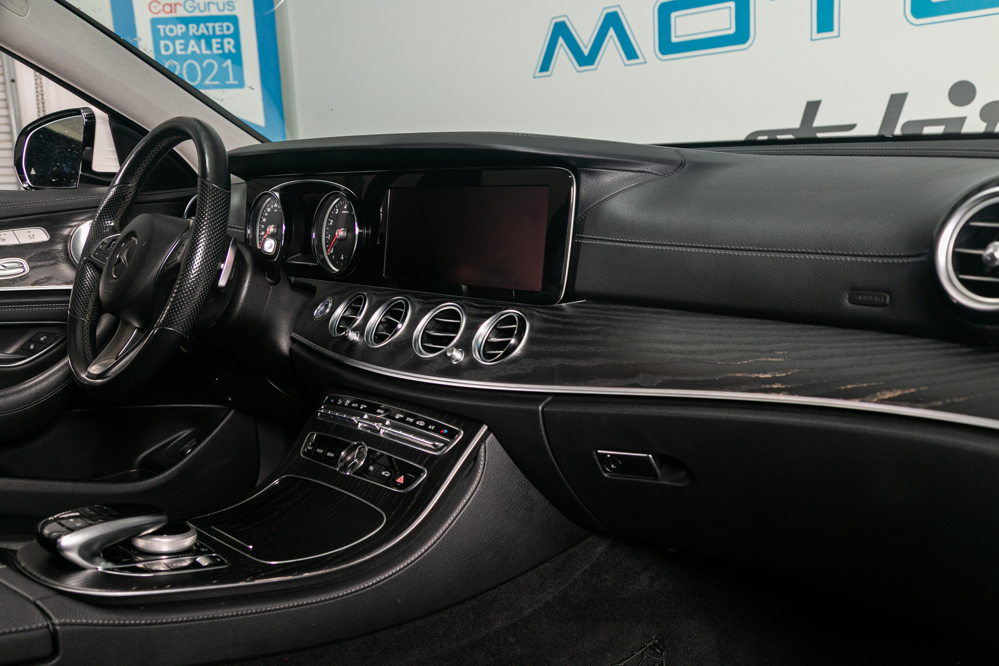 Mercedes-Benz E-Class E 300 4MATIC Sedan 2018