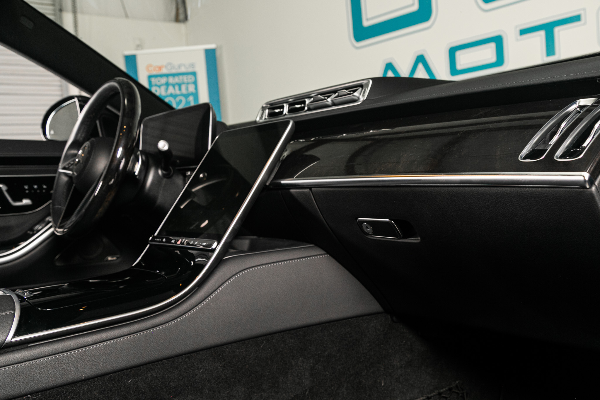 Mercedes-Benz S-Class S 500 4MATIC Sedan 2022