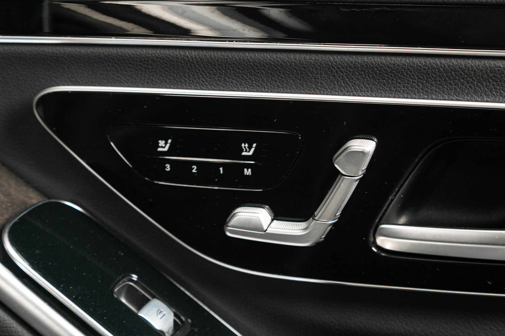 Mercedes-Benz S-Class S 500 4MATIC Sedan 2022