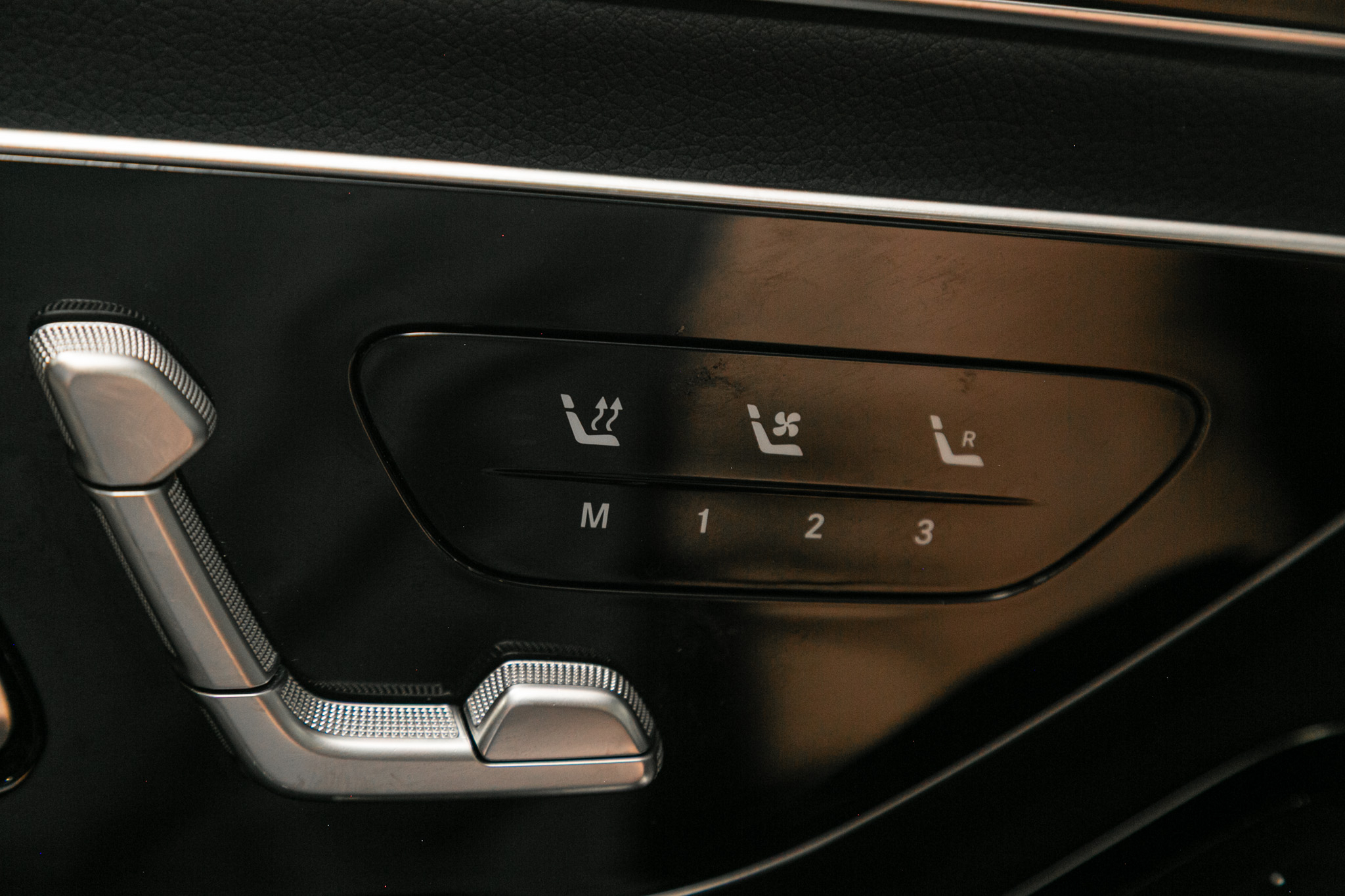 Mercedes-Benz S-Class S 500 4MATIC Sedan 2022