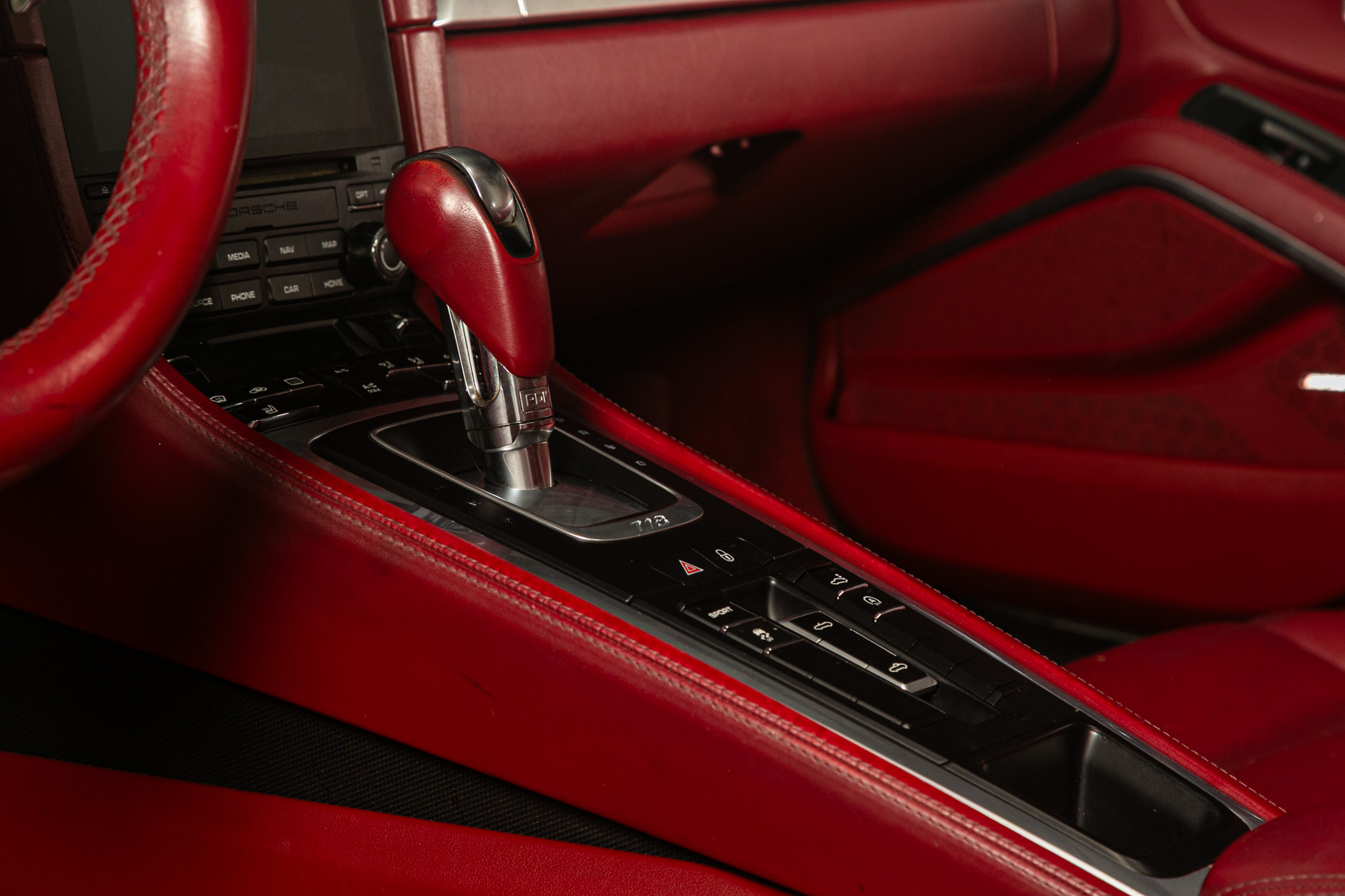 Porsche 718 Boxster Roadster 2017