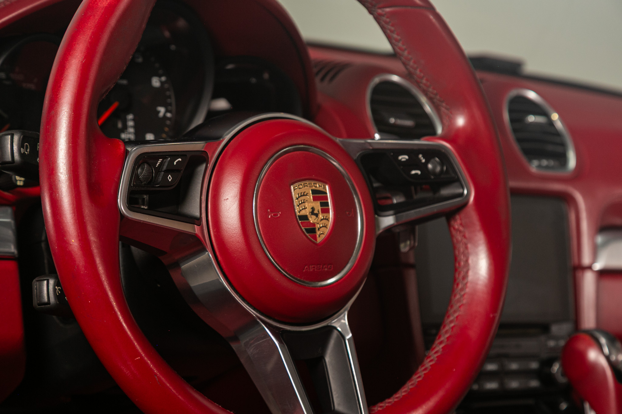 Porsche 718 Boxster Roadster 2017