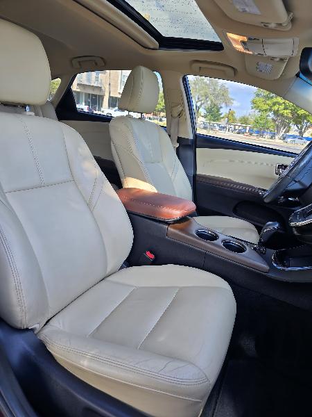 Toyota Avalon Hybrid 4dr Sdn XLE Premium (Natl) 2018