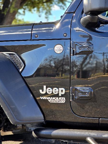 Jeep Wrangler Unlimited Sport 2018