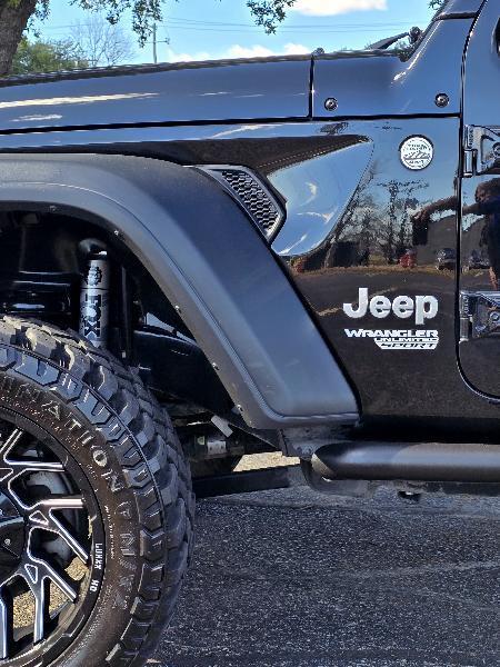 Jeep Wrangler Unlimited Sport 2018