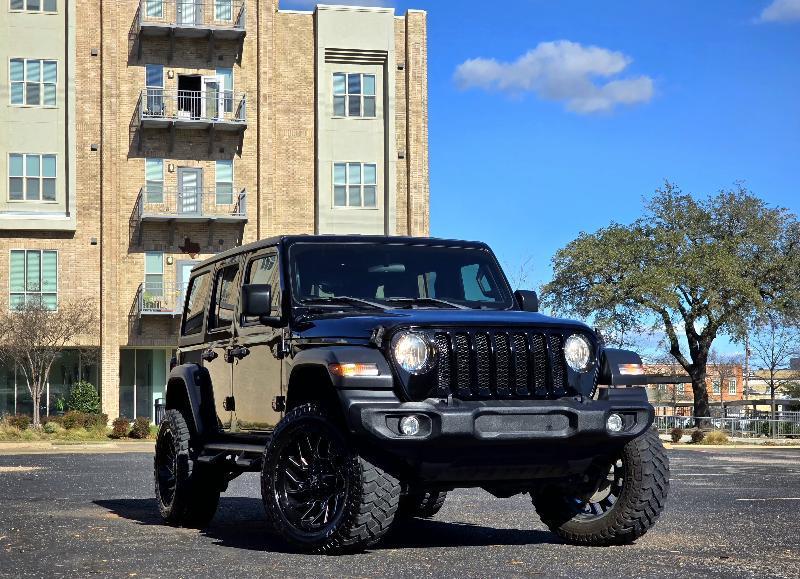 Jeep Wrangler Unlimited Sport 2018