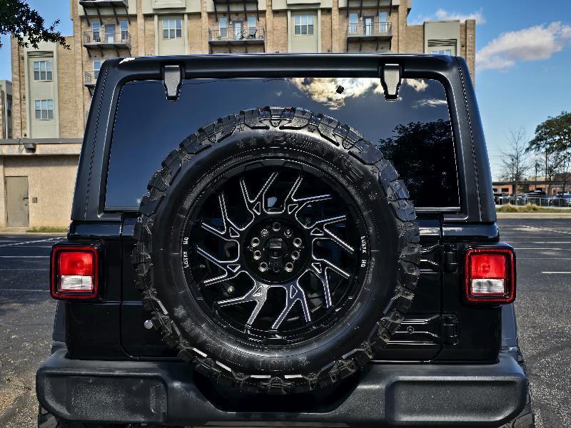 Jeep Wrangler Unlimited Sport 2018