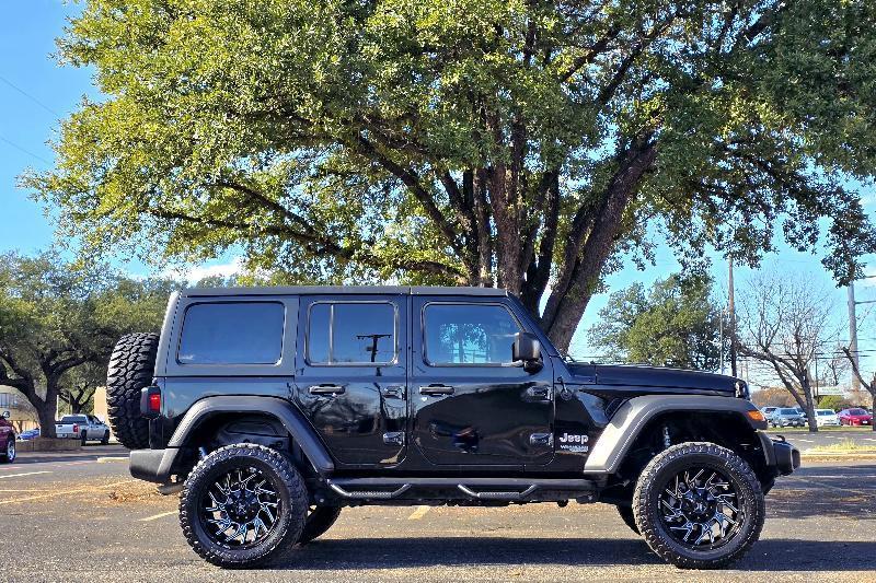 Jeep Wrangler Unlimited Sport 2018