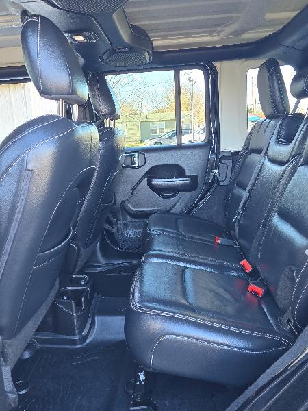 Jeep Wrangler Unlimited Sport 2018