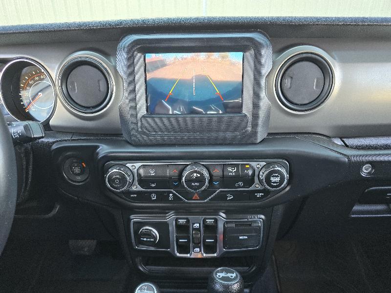 Jeep Wrangler Unlimited Sport 2018