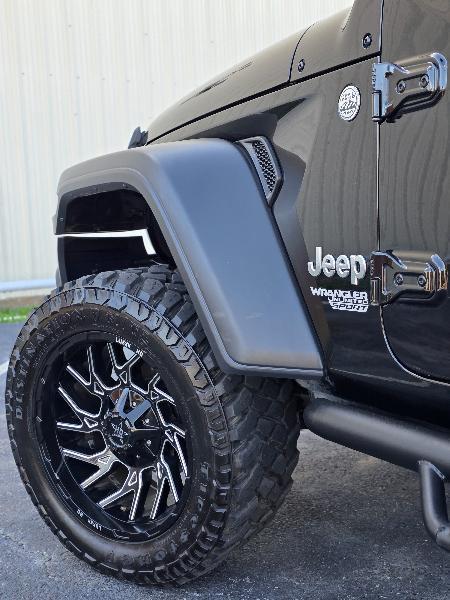 Jeep Wrangler Unlimited Sport 2018