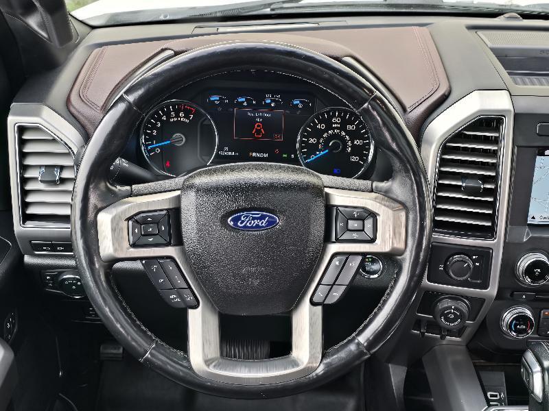 Ford F-150 2WD SuperCrew 145" Platinum 2017
