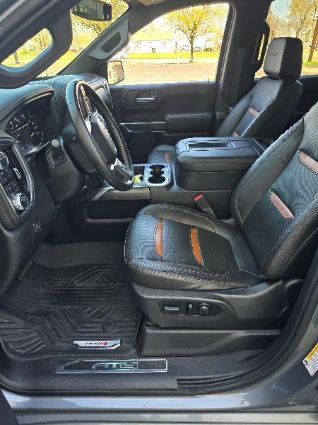 GMC Sierra 1500 AT4 Crew Cab Short Box 4WD 2020