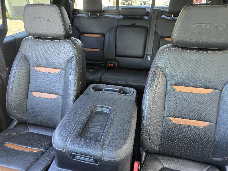 GMC Sierra 1500 AT4 Crew Cab Short Box 4WD 2020