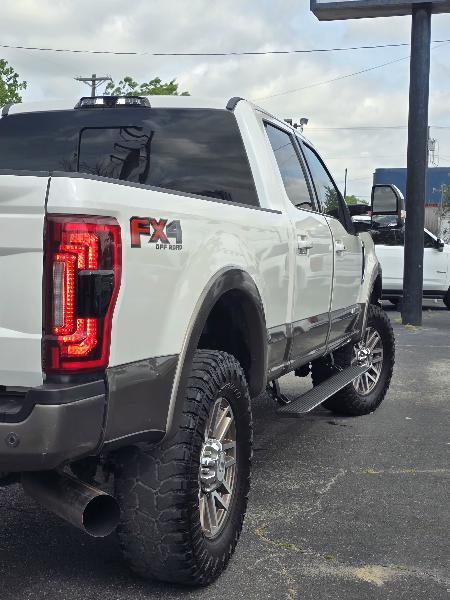 Ford F-250 SD King Ranch Crew Cab 4WD 2018